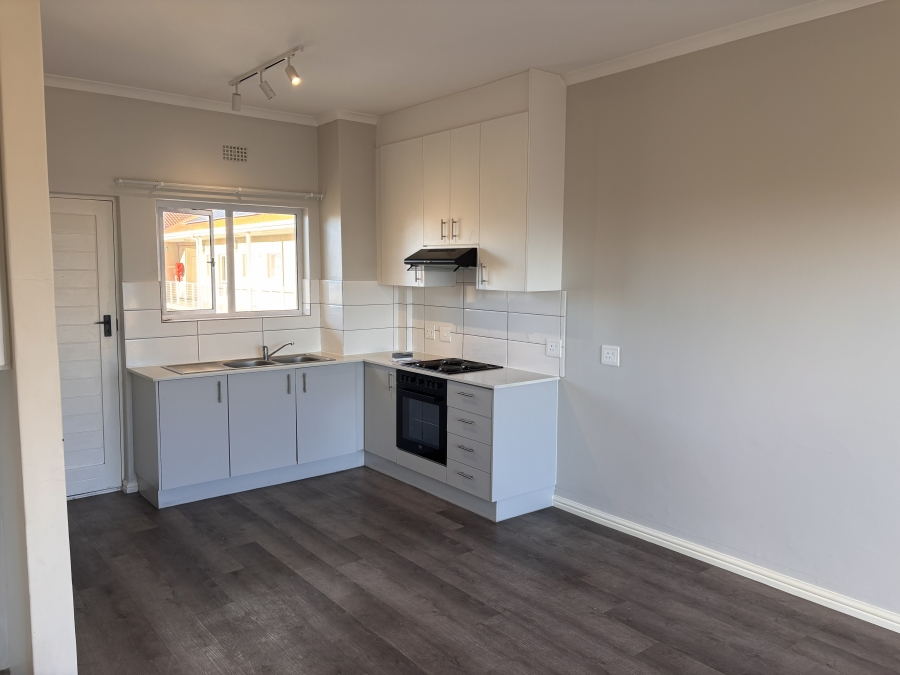 2 Bedroom Property for Sale in Muizenberg Western Cape